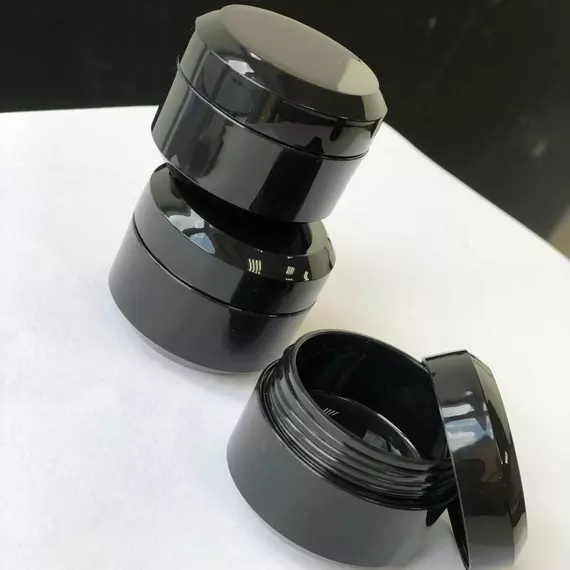 Баночка пластиковая / Агат / черная