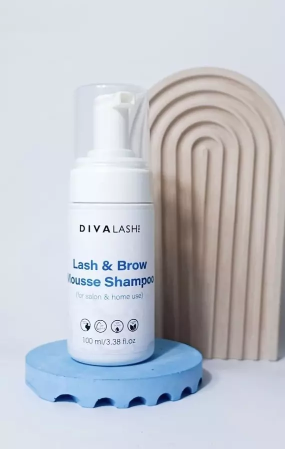 Divalashpro / Пінка для вій та брів / 100 мл