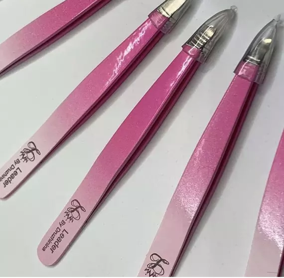 Leader / Пінцет для брів