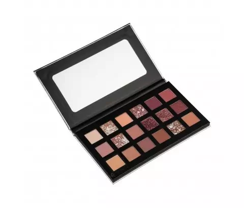 Bogenia / Палетка тіней для повік Berry Galaxy BG901 №003  / (18 сolor)