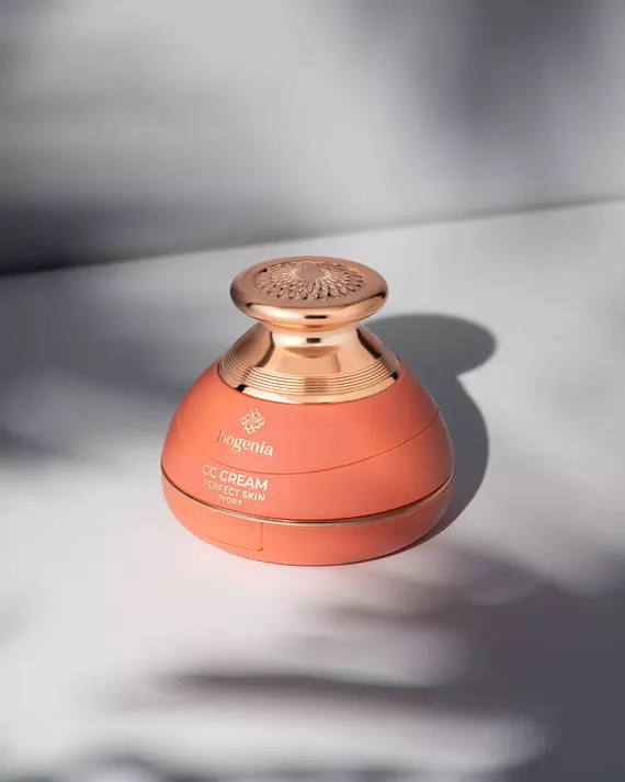 Bogenia / Тональний CC крем Velvet (кушон) / BG601