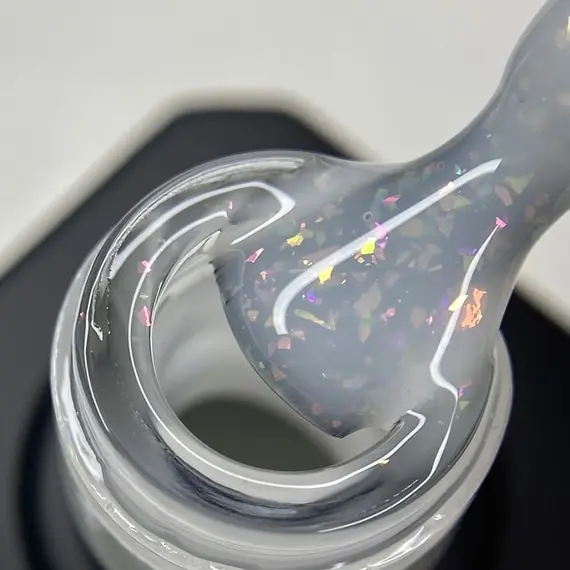 Nika Zemlyanikina / Rubber Base Diamond White / молочный / 15 мл