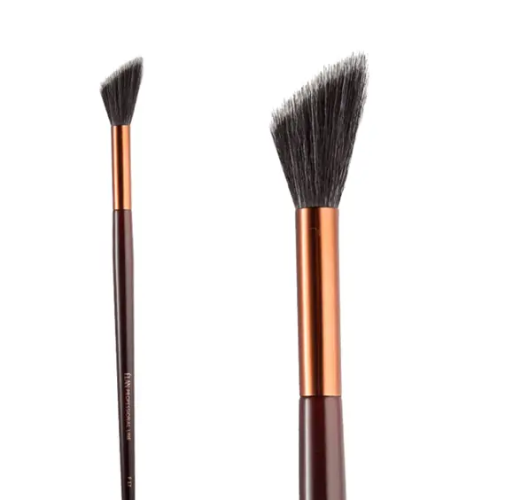 Elan / Пензель для макіяжу / Face #17