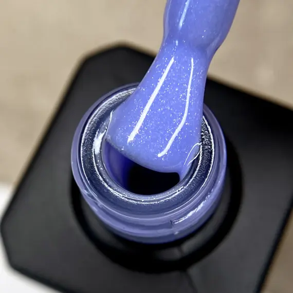 Nika Zemlyanikina / Rubber Base / Shine Iris / 15мл (розпродаж термін до 13.12.2025)