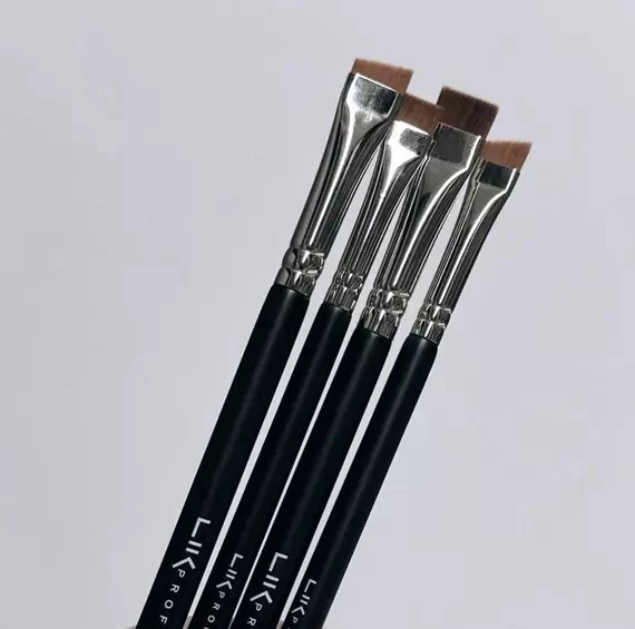 LIK / Пензель прямий / вузький