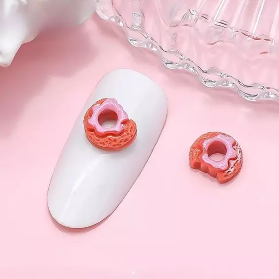 Шарми (фігурки) для нігтів / К-3 Пончик 8х7 мм (1 шт)