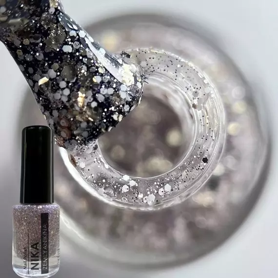Nika Zemlyanikina / Лак для нігтів / #15 / 6 мл