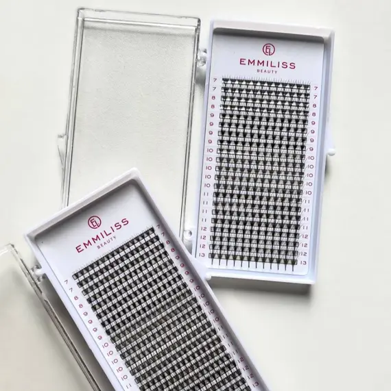 EMMILISS / Вії в пучках