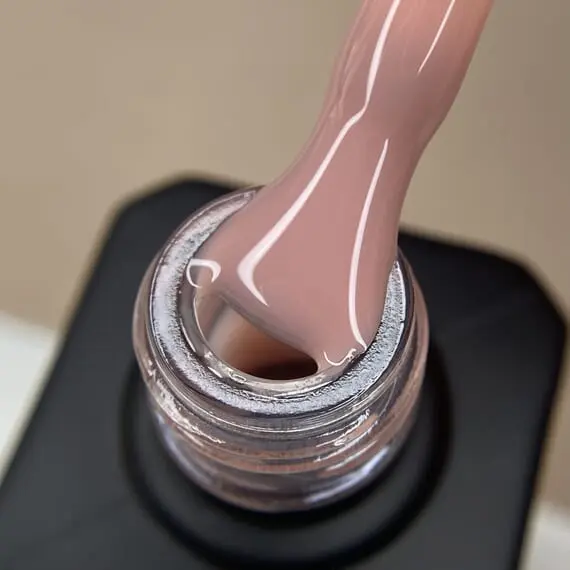 Nika Zemlyanikina / Rubber Base / Soft Beige / М’який бежевий / 15мл